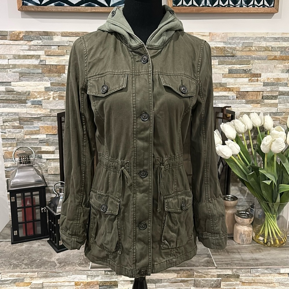 Hollister Women’s Zip Up Jacket With Hoodie Army Green